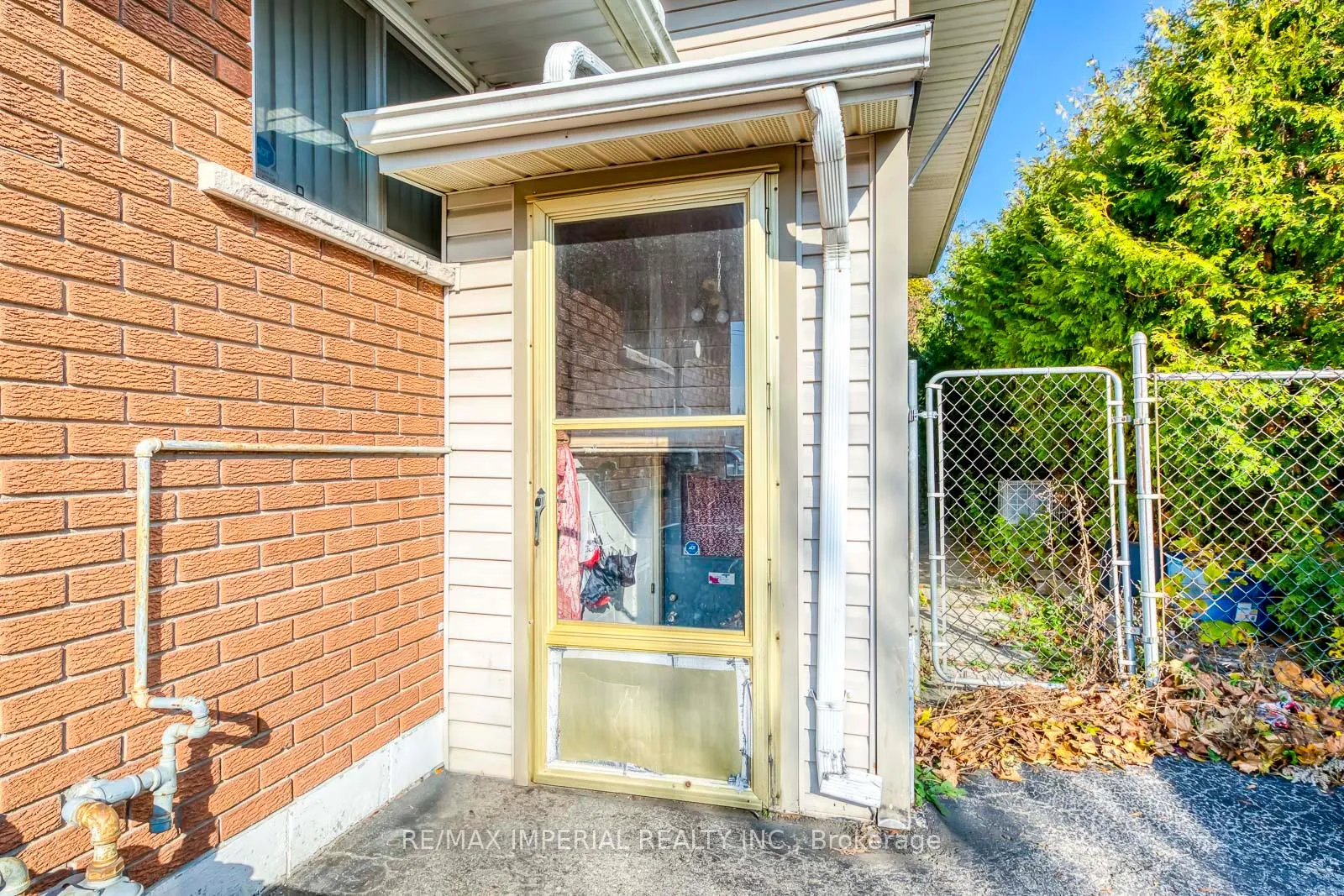 Photo 2 of Unit Basement, 11 Queensbury Drive, Hamilton, Quinndale — HOMEH