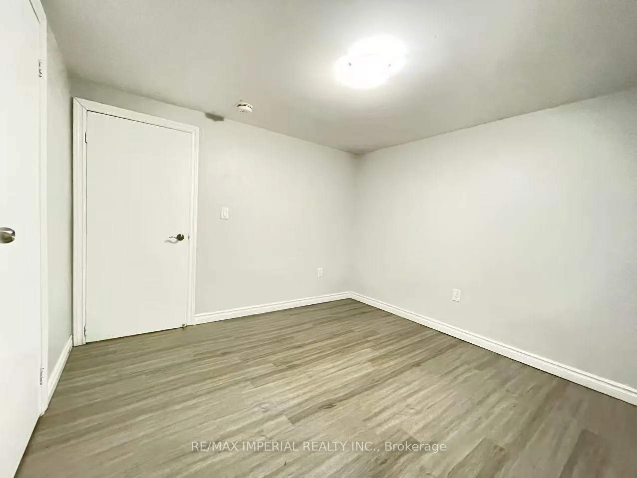 Photo 11 of Unit Basement, 11 Queensbury Drive, Hamilton, Quinndale — HOMEH