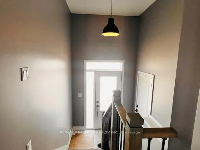 Photo 3 of 52 Summit Crescent, Belleville, Belleville Ward — HOMEH