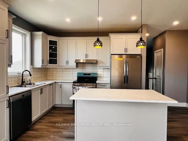 Photo 6 of 52 Summit Crescent, Belleville, Belleville Ward — HOMEH