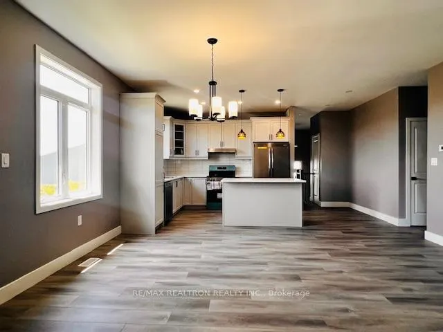 Photo 10 of 52 Summit Crescent, Belleville, Belleville Ward — HOMEH