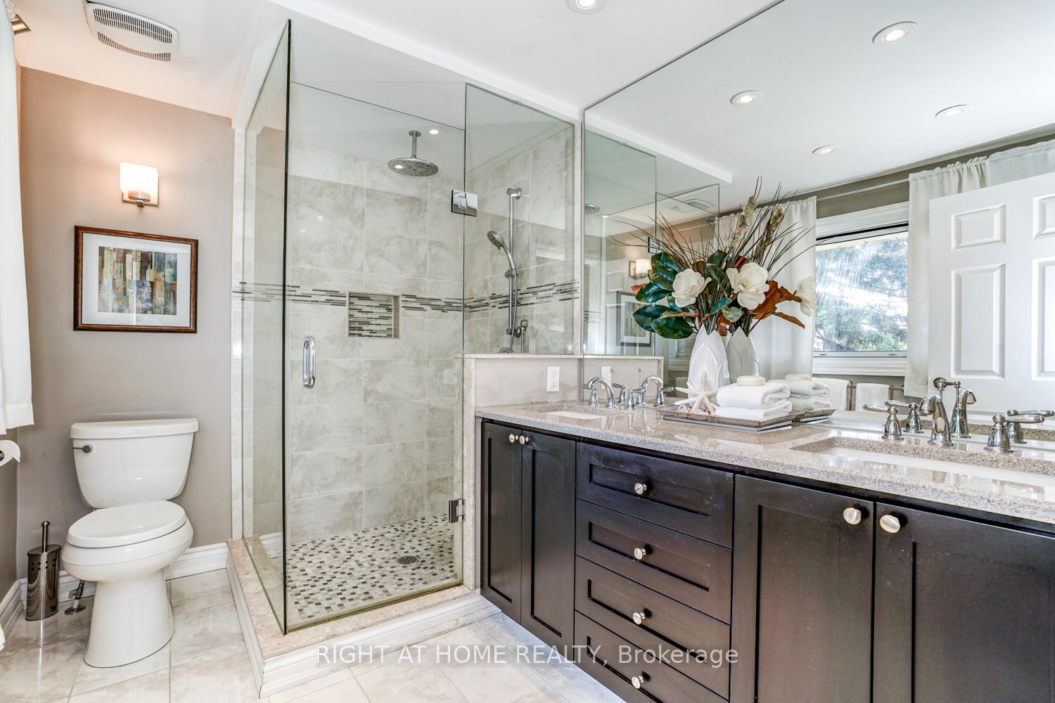 Photo 8 of 27 Hilltop Drive, Clarington, Bowmanville — HOMEH