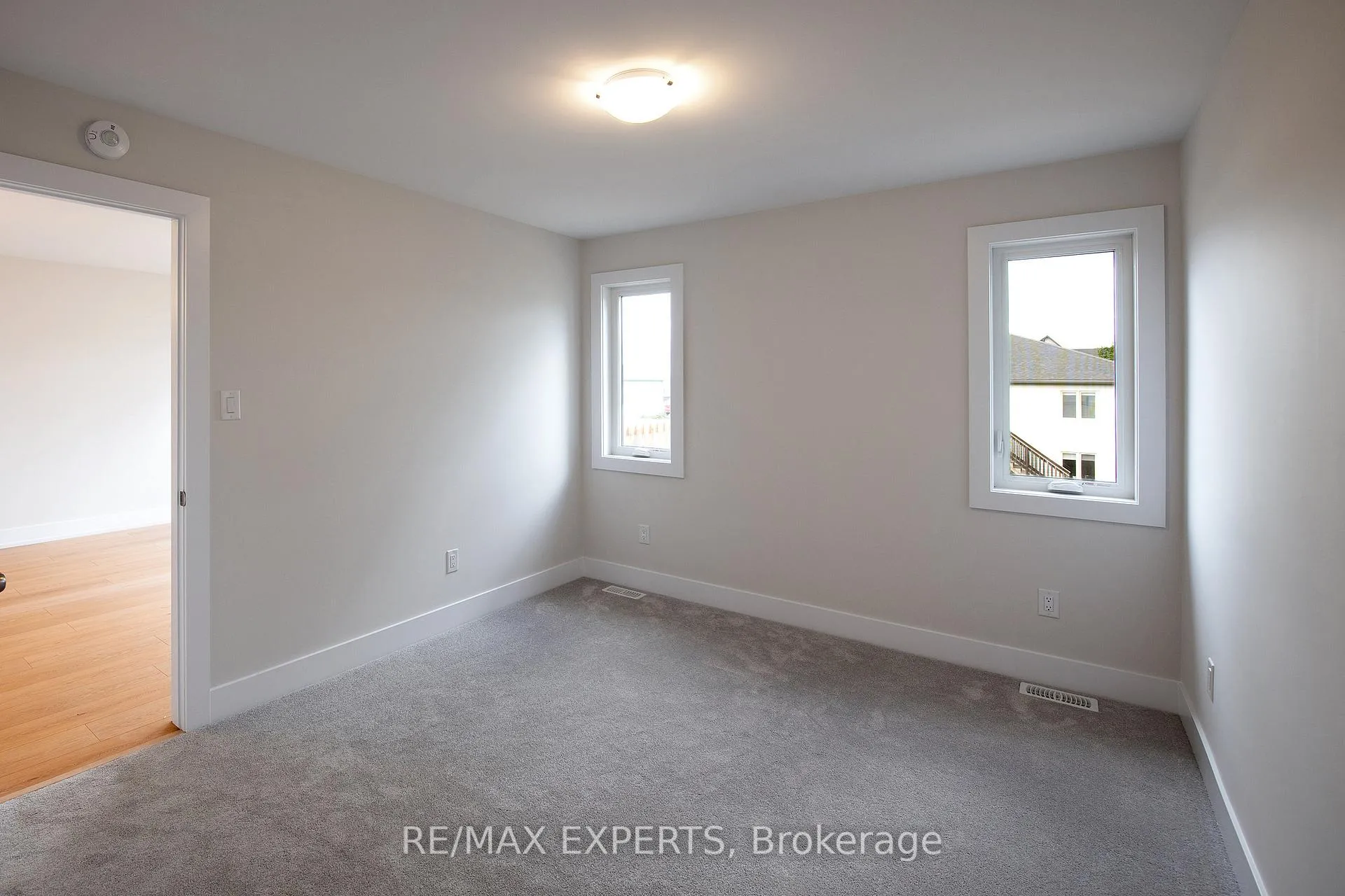 Photo 20 of 98 Whitcomb Crescent, Smiths Falls — HOMEH