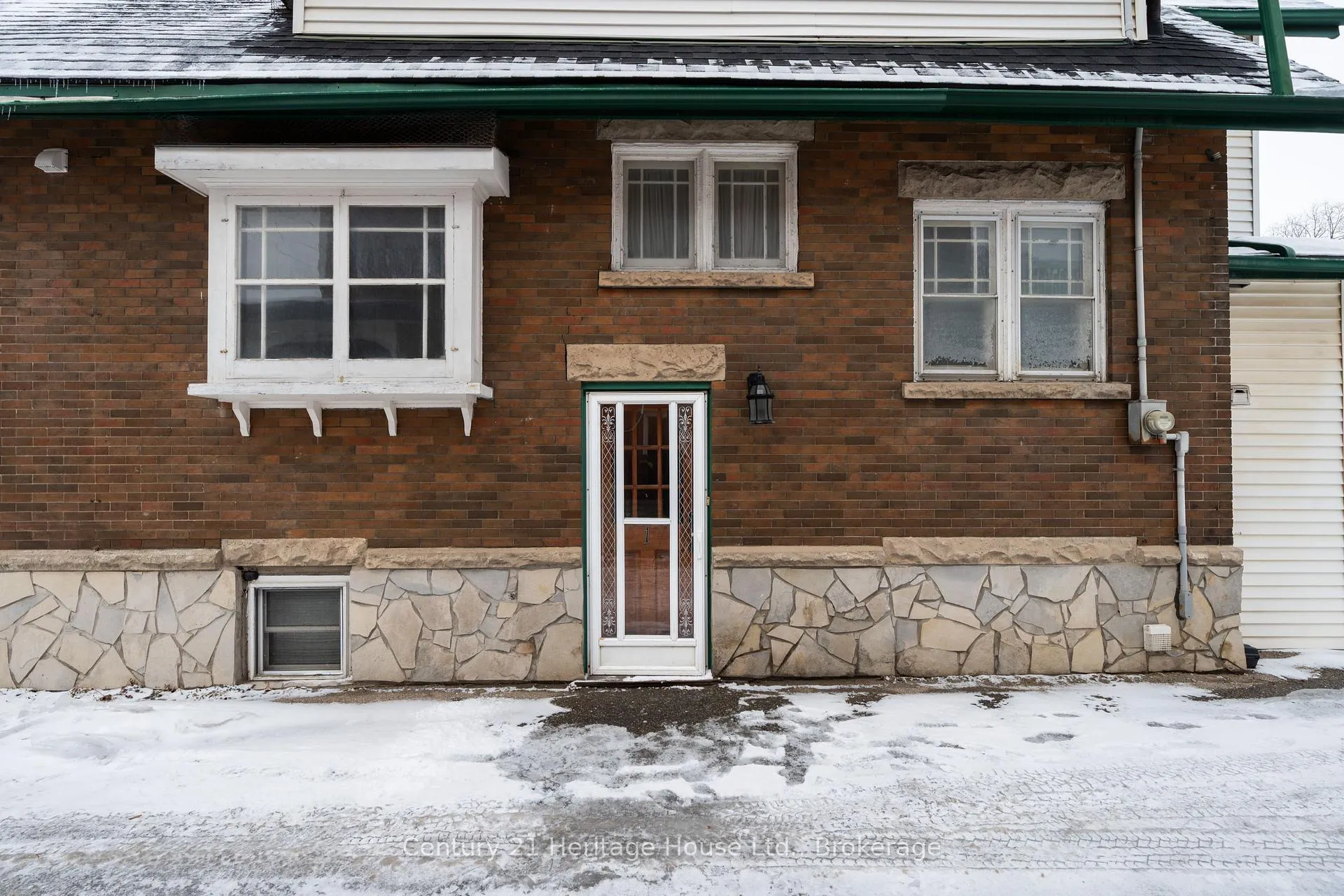Photo 18 of Unit 1, 184 Weber Street E, Kitchener — HOMEH