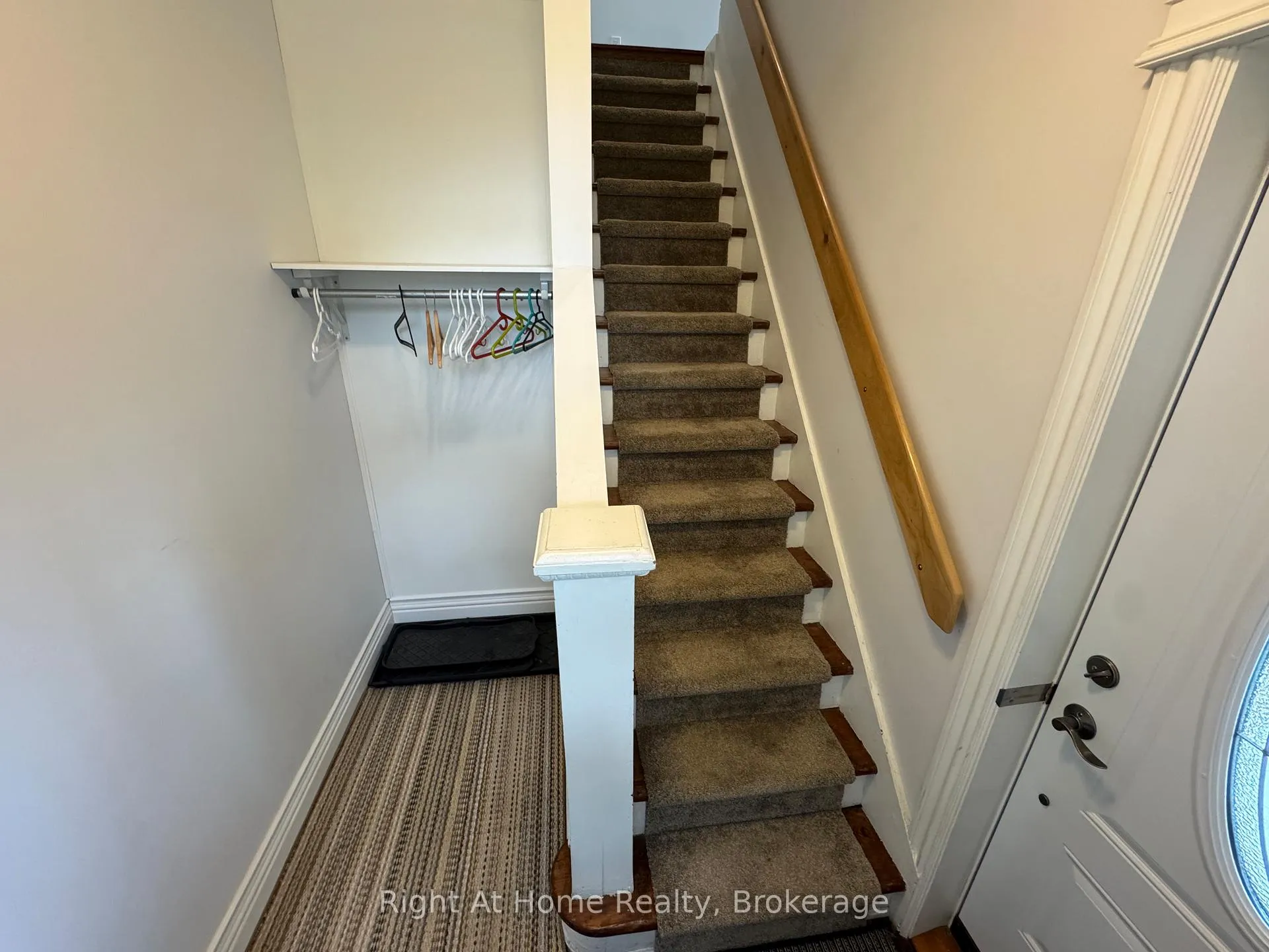 Photo 3 of Unit A, 12 Erinville Drive, Erin — HOMEH