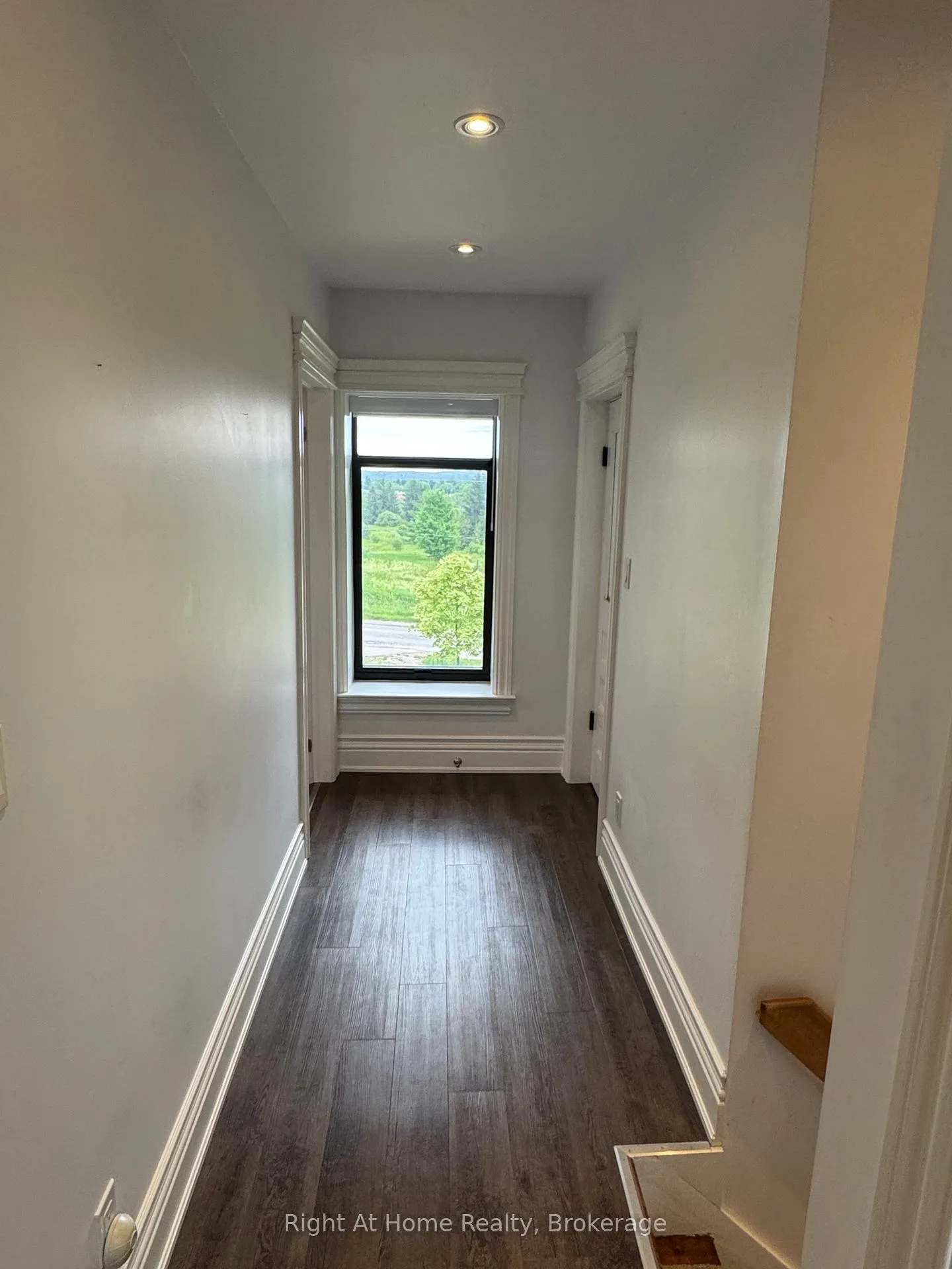 Photo 6 of Unit A, 12 Erinville Drive, Erin — HOMEH