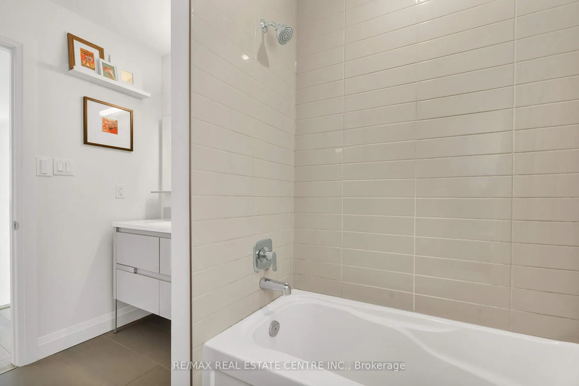 Photo 29 of 170 Benton Street S, Kitchener — HOMEH