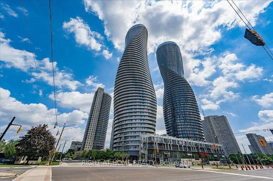 Front of Unit 1101, 50 Absolute Avenue