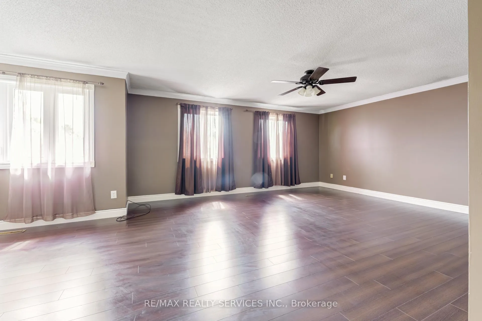 Photo 14 of Unit Upper, 4469 Gullfoot Circle, Mississauga, Hurontario — HOMEH