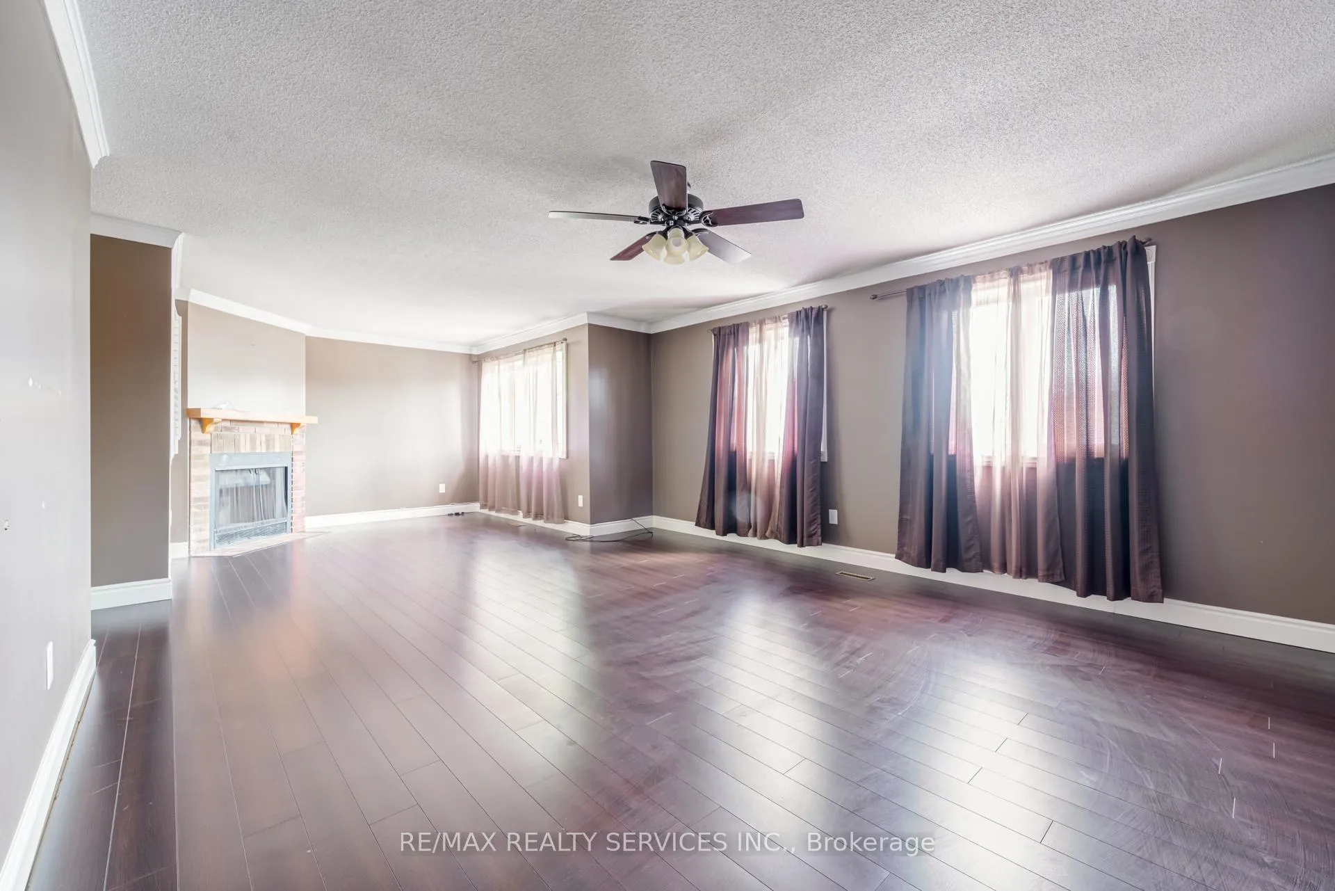 Photo 16 of Unit Upper, 4469 Gullfoot Circle, Mississauga, Hurontario — HOMEH