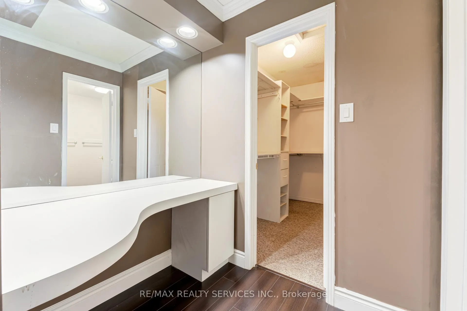 Photo 17 of Unit Upper, 4469 Gullfoot Circle, Mississauga, Hurontario — HOMEH