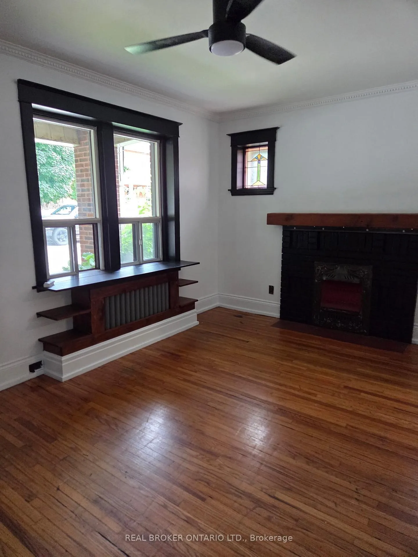 Photo 8 of Unit 8, 4 Hyde Park Avenue, Hamilton, Kirkendall — HOMEH
