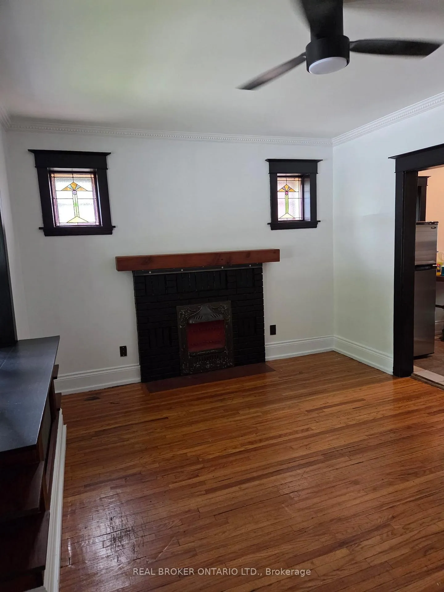 Photo 11 of Unit 8, 4 Hyde Park Avenue, Hamilton, Kirkendall — HOMEH