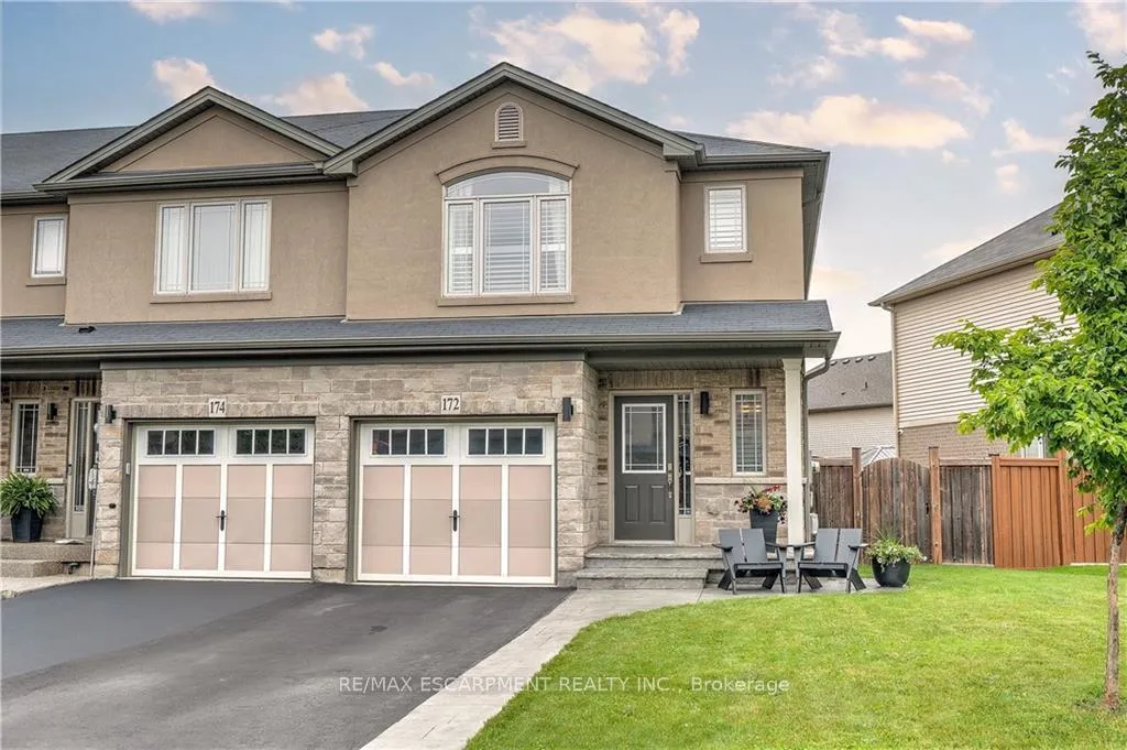 Photo 2 of 172 Westbank Trail, Hamilton, Stoney Creek — HOMEH