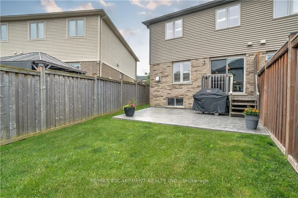 Photo 38 of 172 Westbank Trail, Hamilton, Stoney Creek — HOMEH