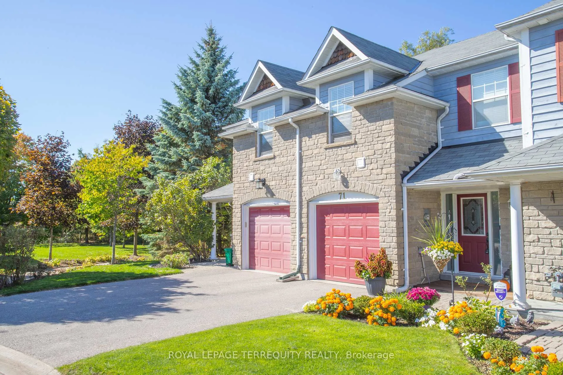 Front of Unit 71, 2800 Courtice Road