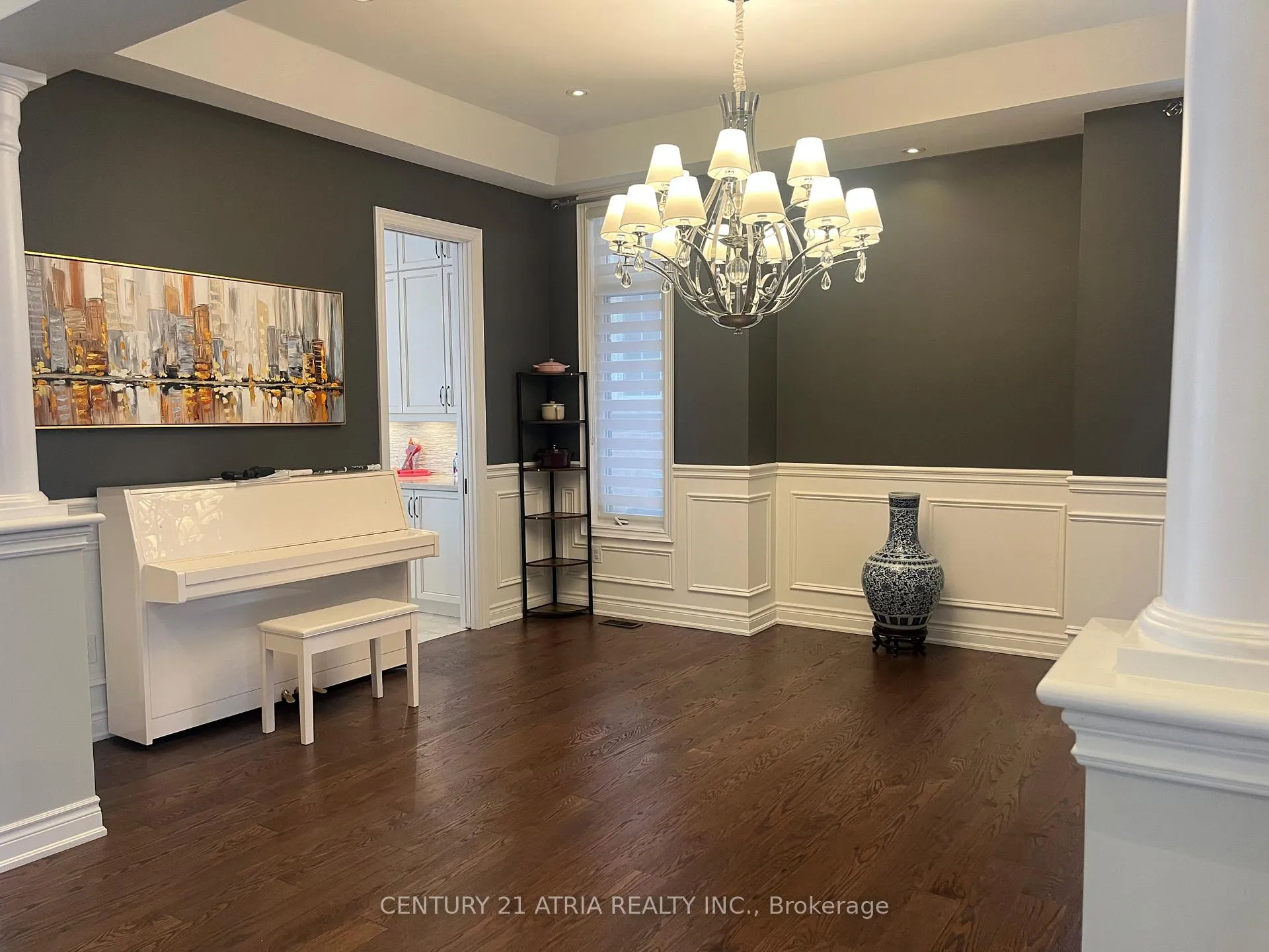 Photo 5 of 48 Stollery pond Crescent, Markham, Angus Glen — HOMEH