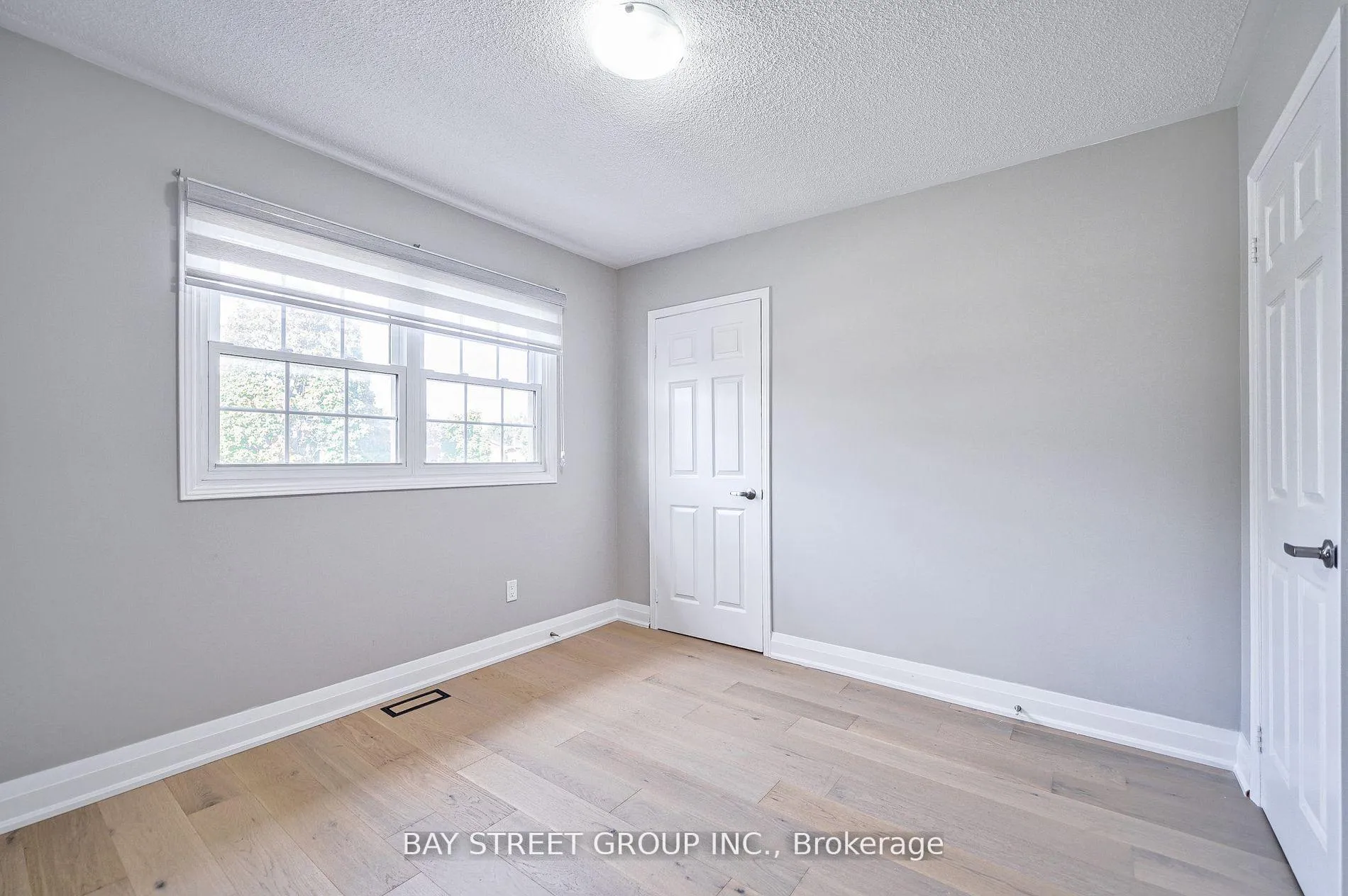 Photo 18 of 65 michener Crescent, Markham, Raymerville — HOMEH