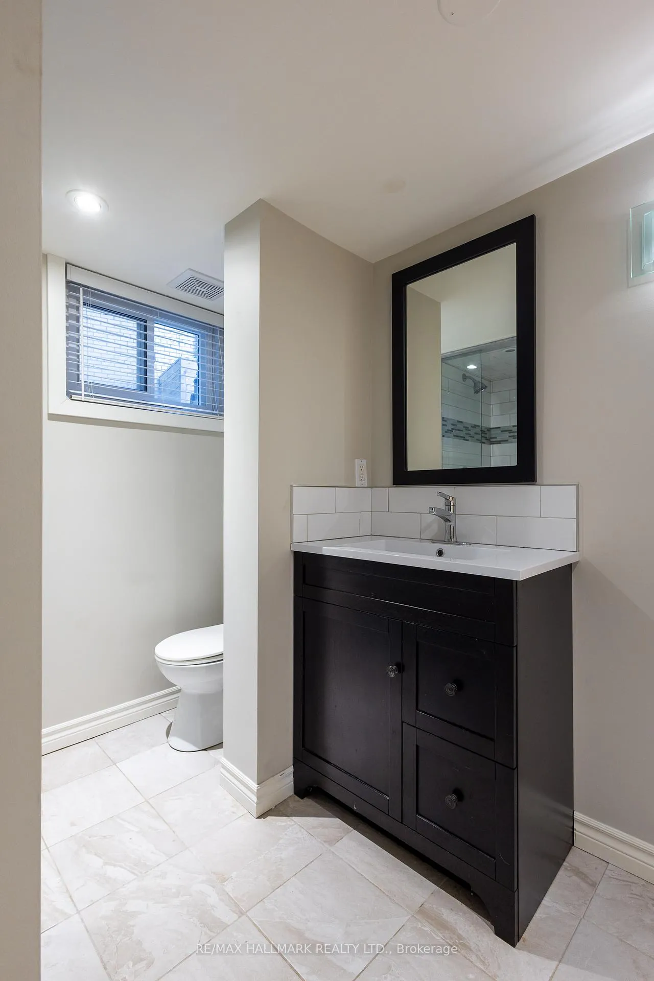 Photo 15 of Unit lower, 96 Glen Davis Crescent, Toronto, East End-Danforth — HOMEH