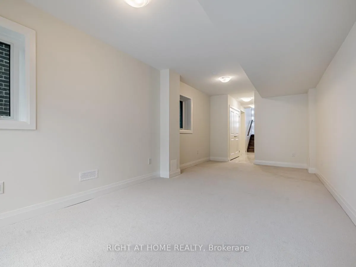 Photo 21 of 225 Beaverbrae Drive, Markham, Victoria Square — HOMEH