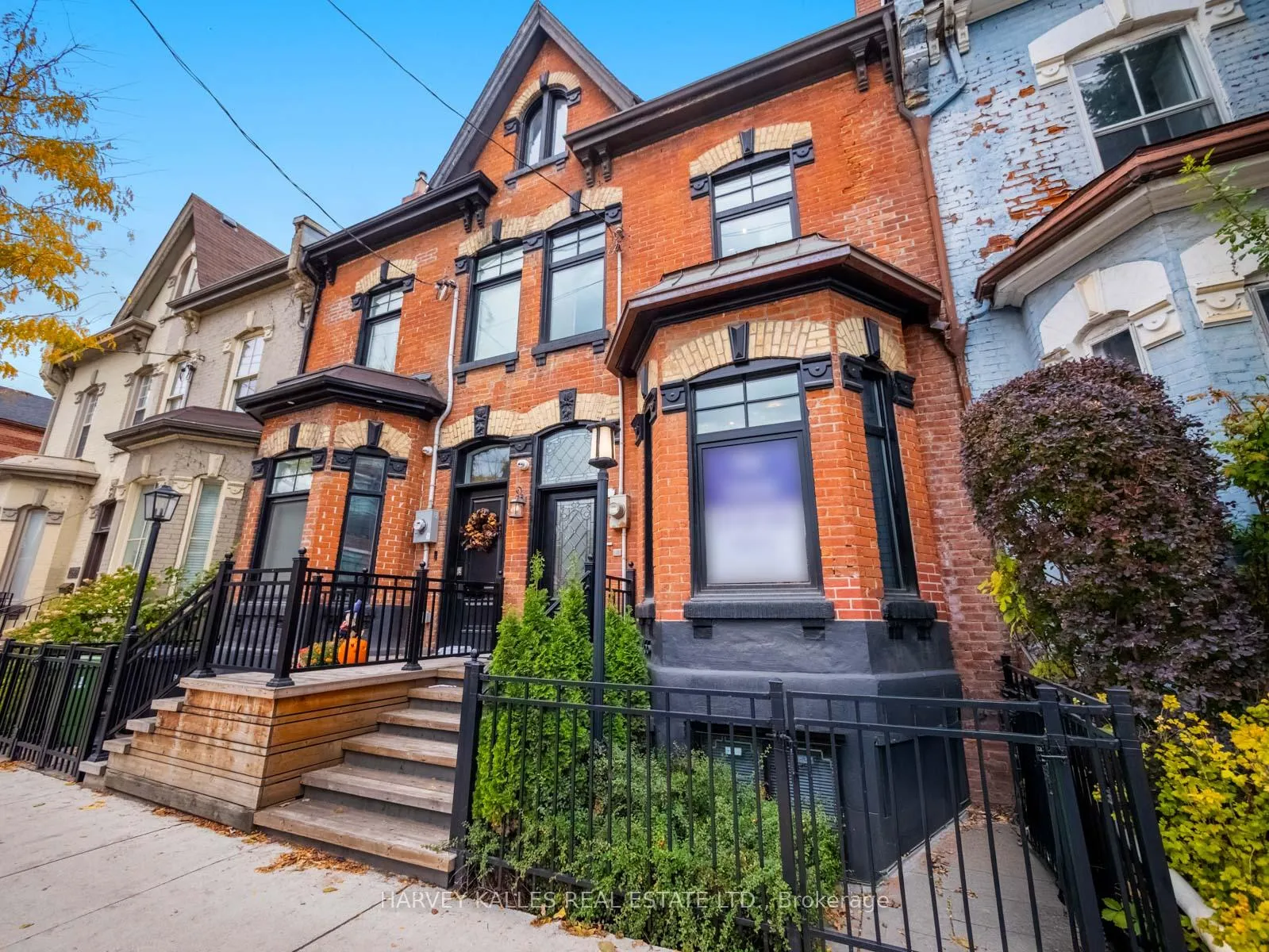 Photo 1 of Unit Upper, 466 King Street E, Toronto, Moss Park — HOMEH