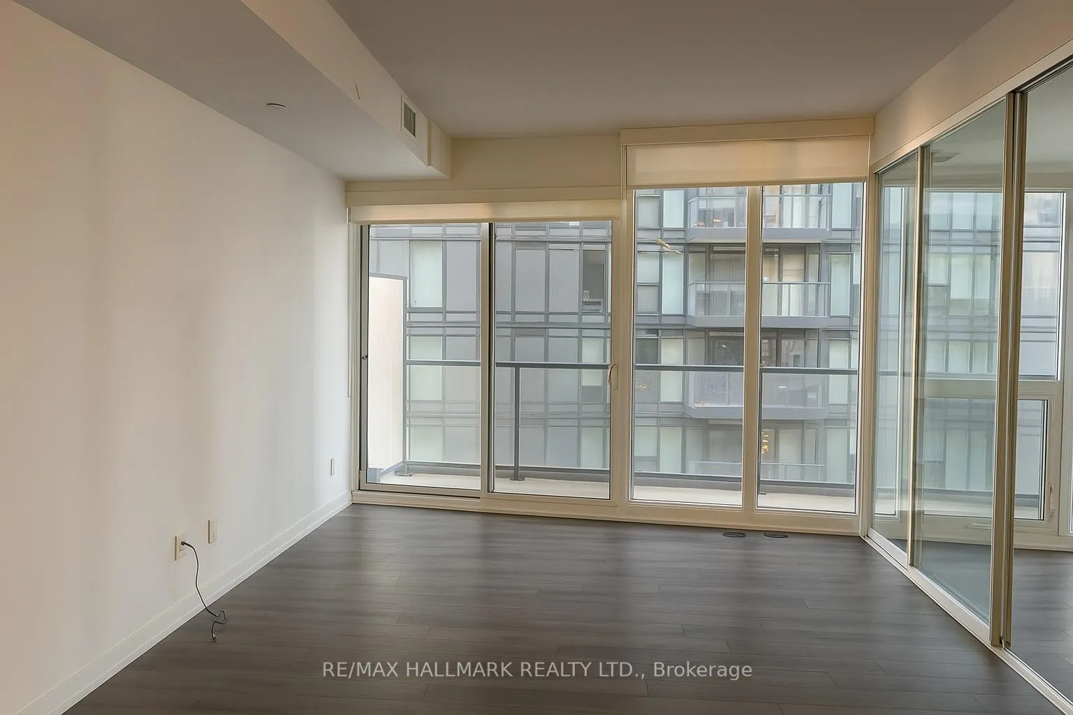 Photo 15 of Unit 506, 90 Queens Wharf Road, Toronto, Waterfront Communities — HOMEH