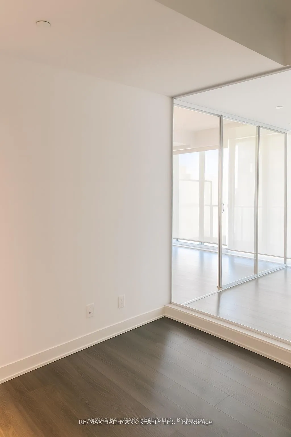 Photo 19 of Unit 506, 90 Queens Wharf Road, Toronto, Waterfront Communities — HOMEH