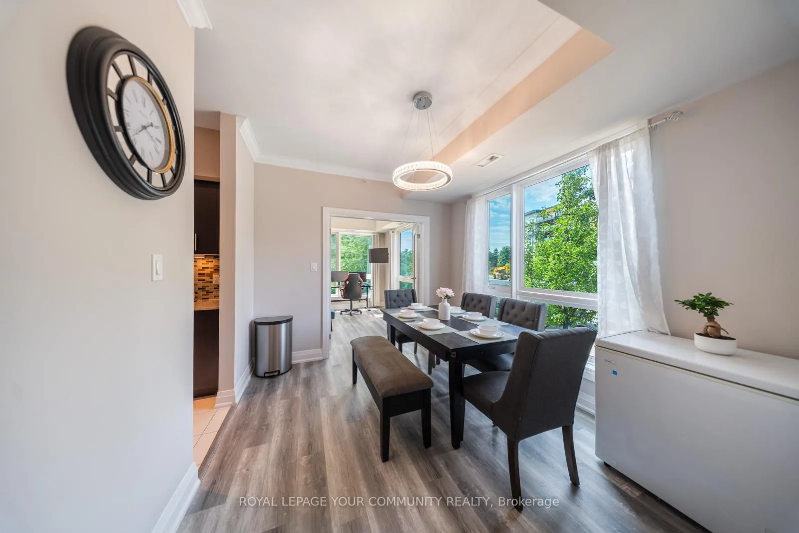 Photo 8 of Unit 113, 304 Essa Road, Barrie, Ardagh — HOMEH