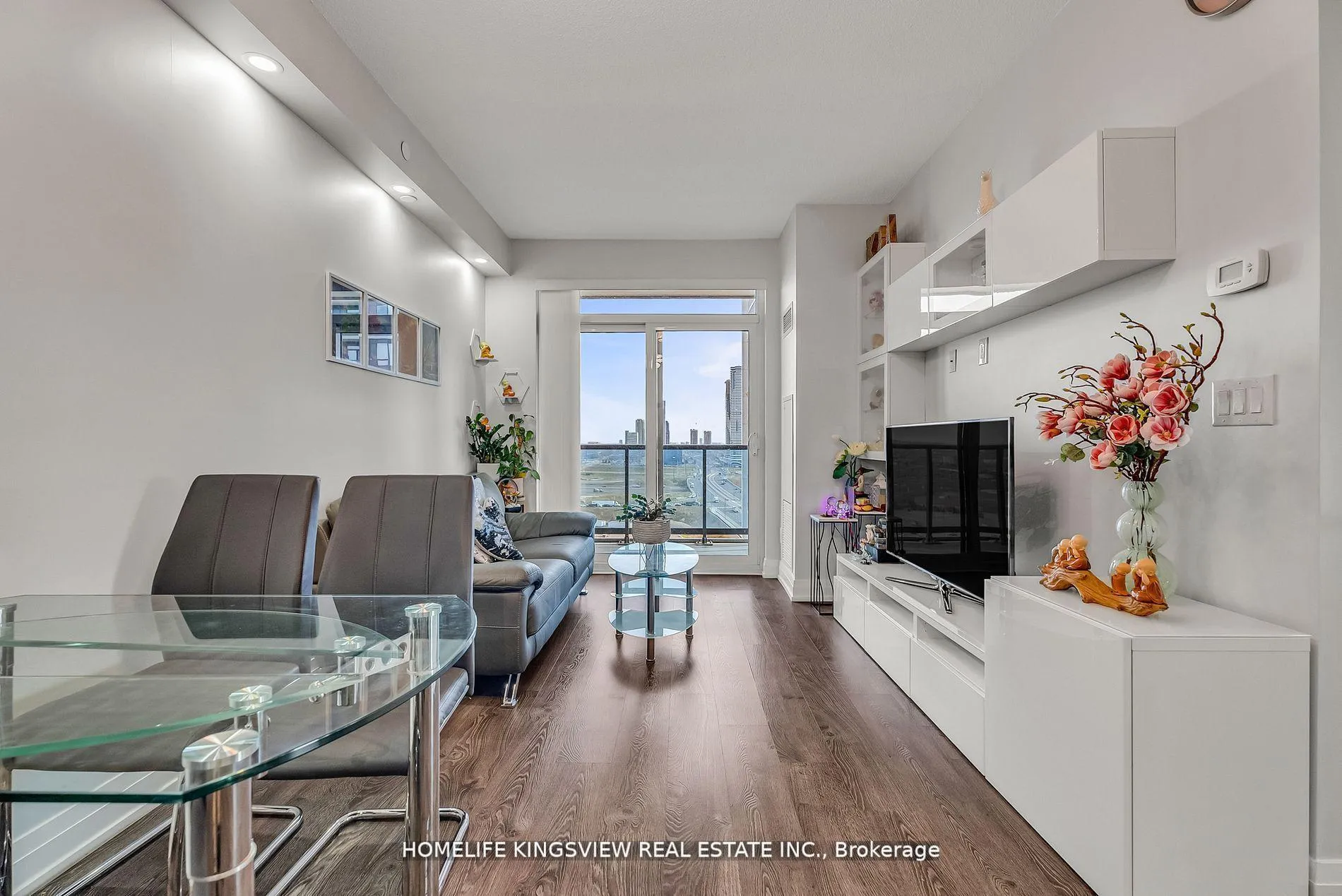 Photo 15 of Unit 1802, 3700 Highway 7, Vaughan, Vaughan Corporate Centre — HOMEH