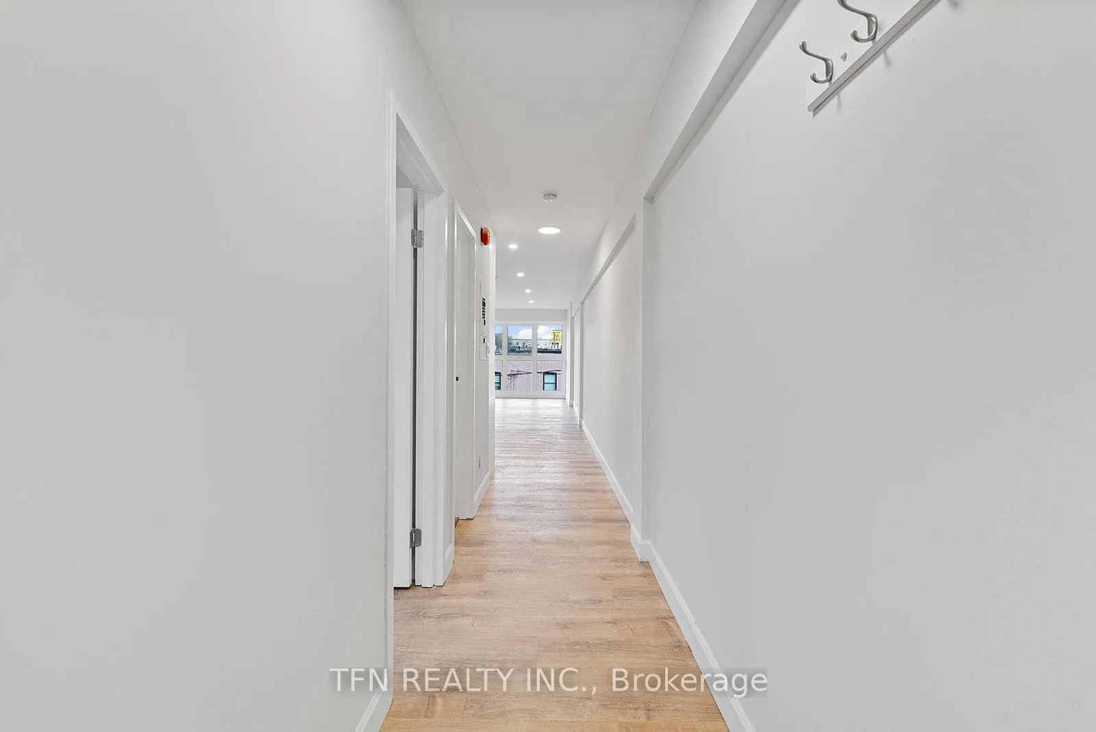 Photo 6 of Unit 302, 1328 Gerrard Street E, Toronto, Greenwood-Coxwell — HOMEH