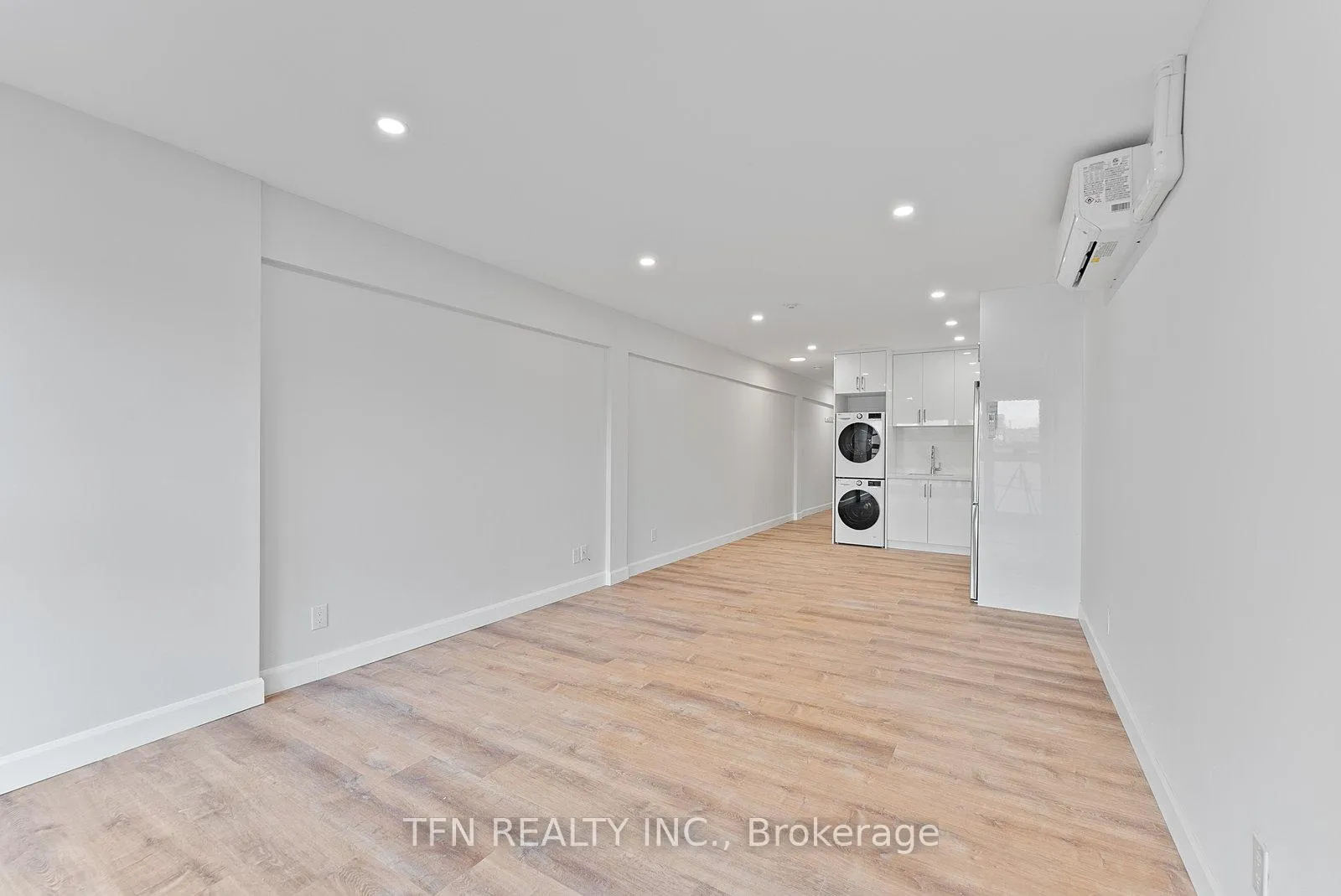 Photo 11 of Unit 302, 1328 Gerrard Street E, Toronto, Greenwood-Coxwell — HOMEH