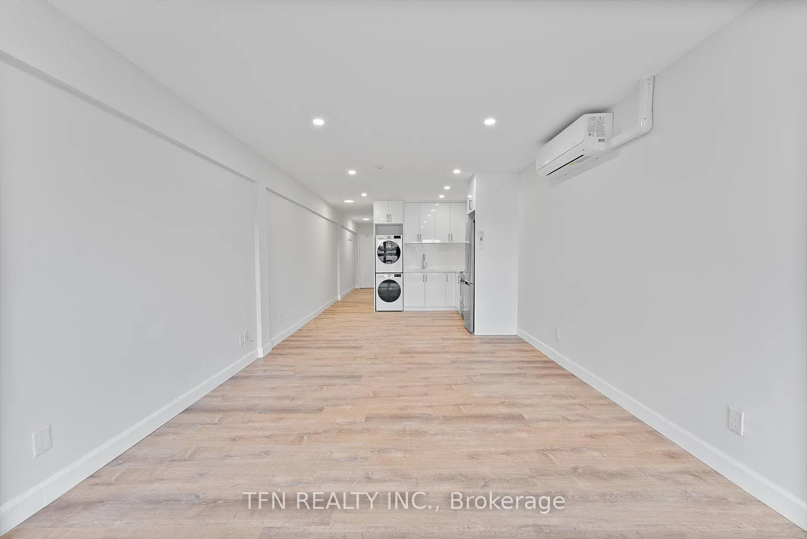 Photo 12 of Unit 302, 1328 Gerrard Street E, Toronto, Greenwood-Coxwell — HOMEH