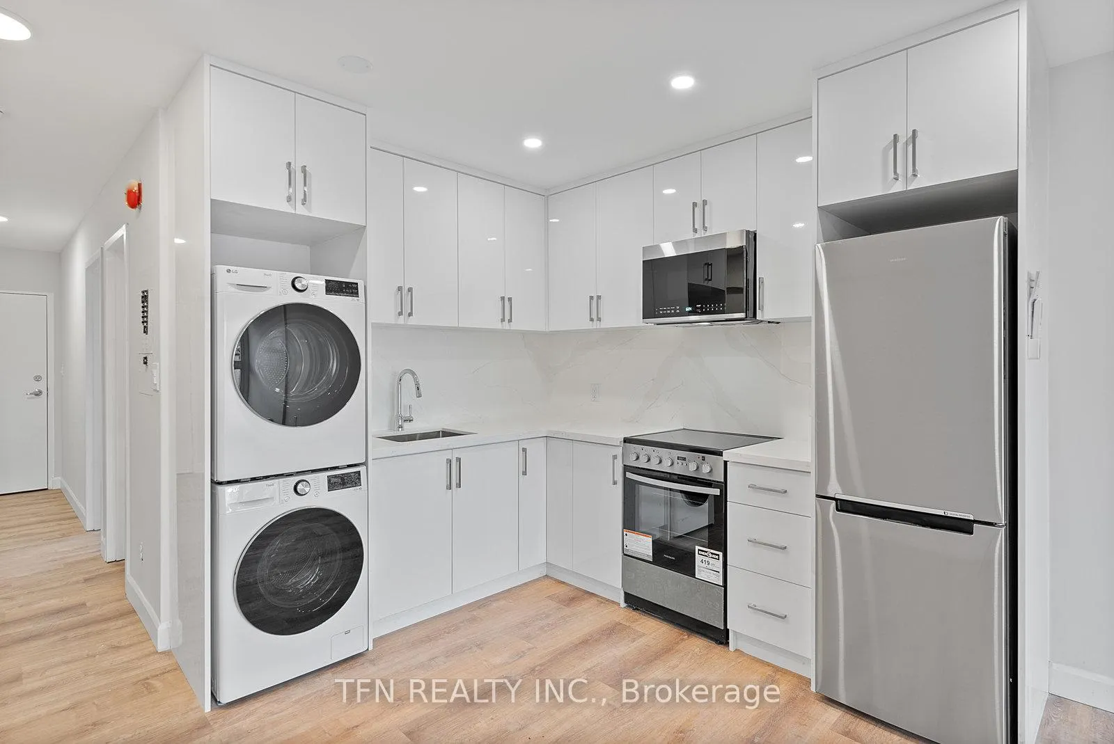 Photo 14 of Unit 302, 1328 Gerrard Street E, Toronto, Greenwood-Coxwell — HOMEH