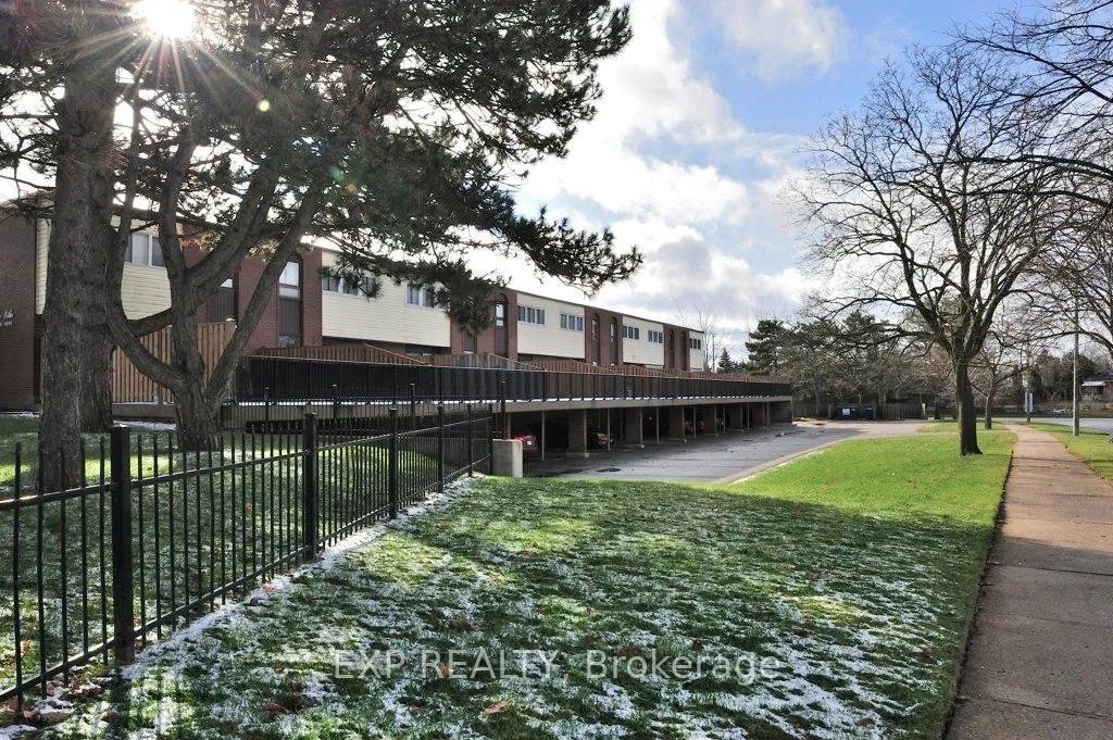 Photo 1 of Unit 2, 17 Gibson Drive, Kitchener — HOMEH