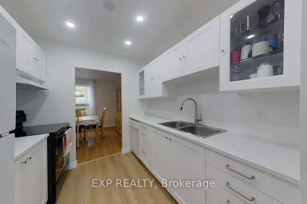 Photo 3 of Unit 2, 17 Gibson Drive, Kitchener — HOMEH