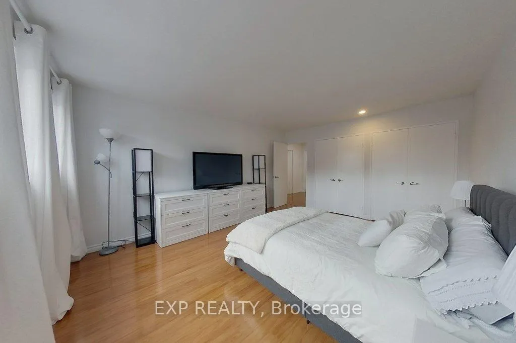 Photo 23 of Unit 2, 17 Gibson Drive, Kitchener — HOMEH
