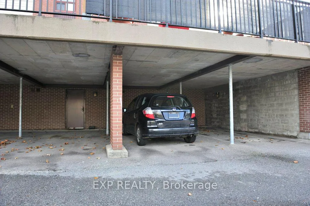 Photo 48 of Unit 2, 17 Gibson Drive, Kitchener — HOMEH