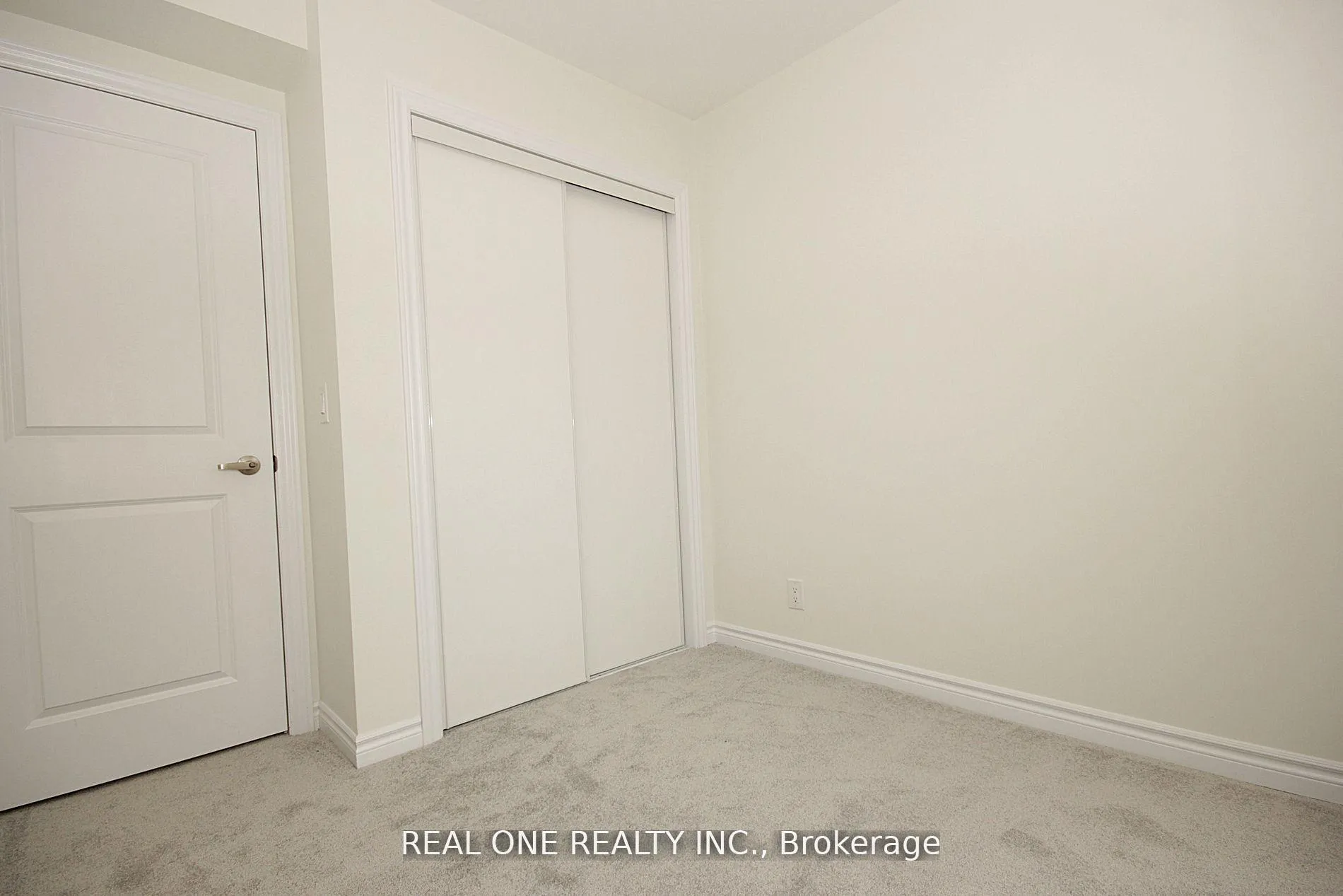 Photo 16 of 11 Gothenburg Lane, Markham, Angus Glen — HOMEH