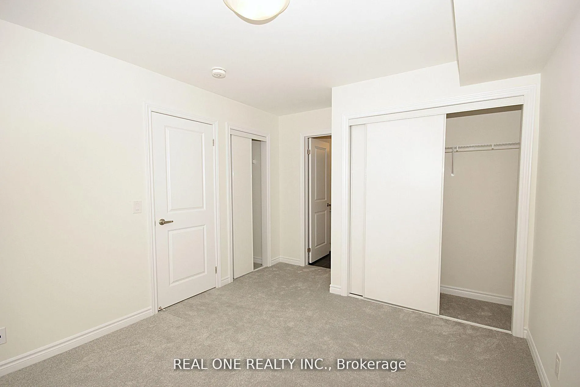 Photo 18 of 11 Gothenburg Lane, Markham, Angus Glen — HOMEH