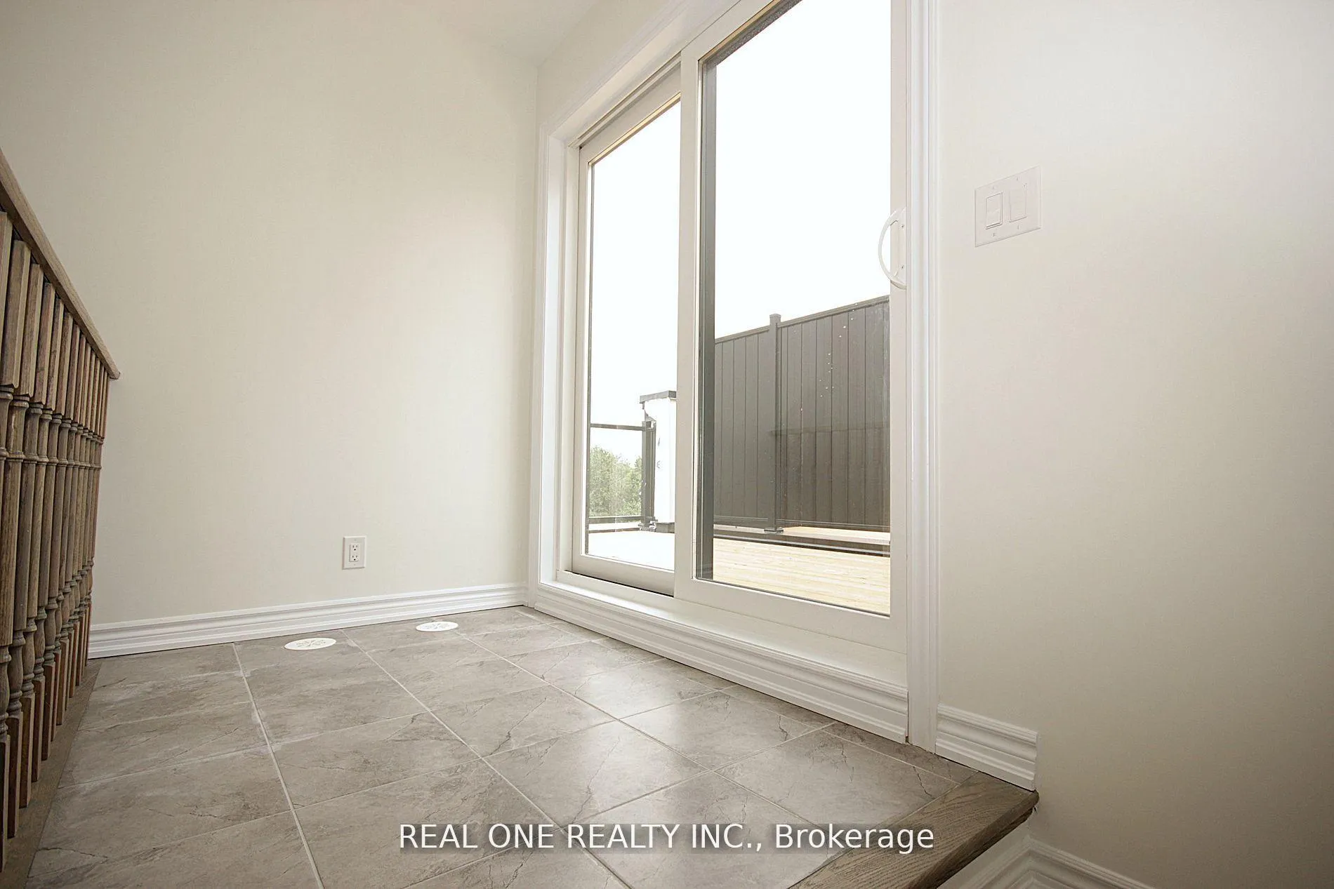 Photo 23 of 11 Gothenburg Lane, Markham, Angus Glen — HOMEH