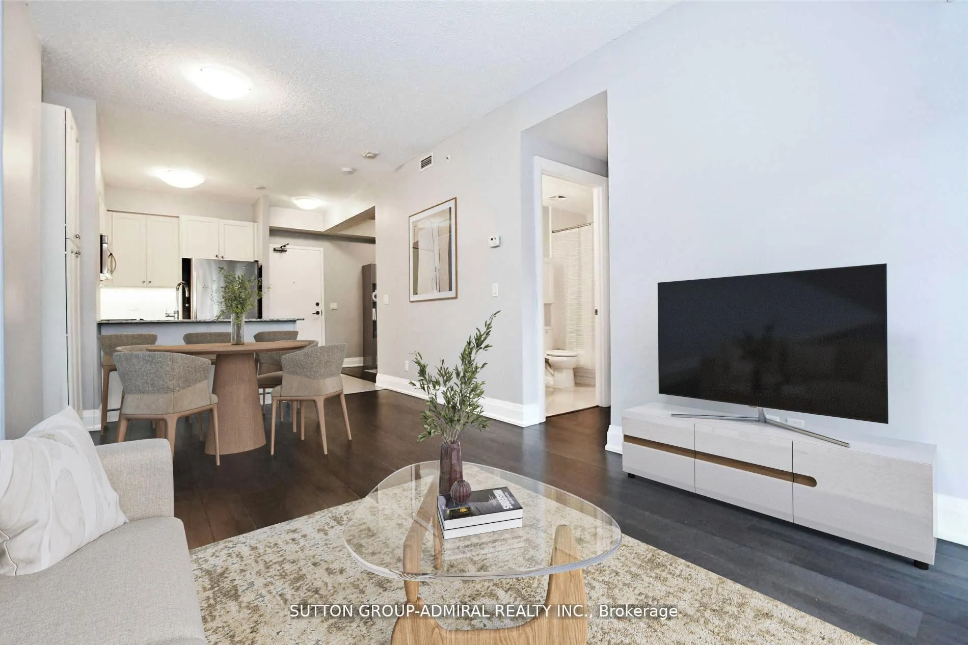 Photo 11 of Unit 405, 8302 Islington Avenue, Vaughan, Islington Woods — HOMEH