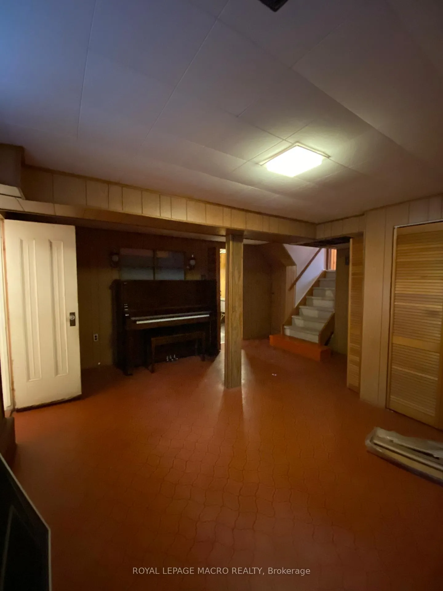 Photo 22 of 242 Highland Road W, Hamilton, Binbrook — HOMEH