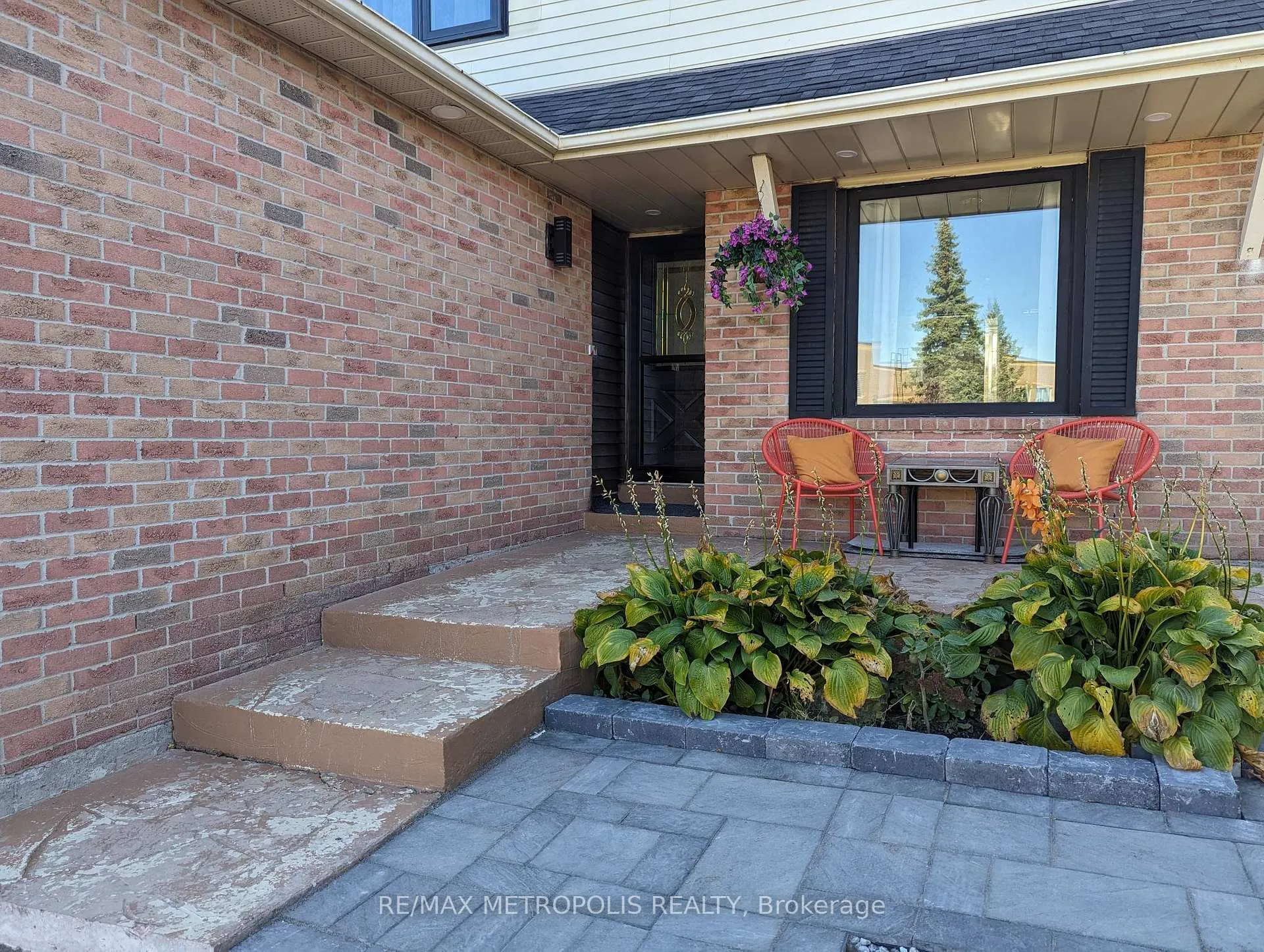 Photo 2 of Unit Main, 61 Mandrake Street, Ajax, Central — HOMEH