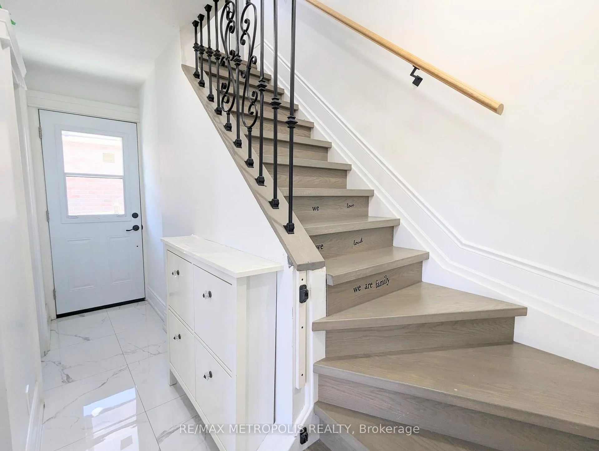 Photo 6 of Unit Main, 61 Mandrake Street, Ajax, Central — HOMEH
