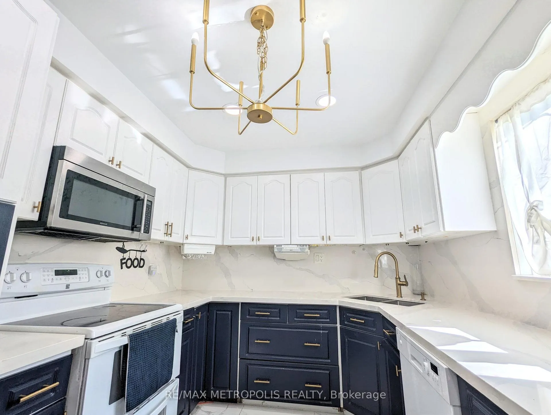 Photo 10 of Unit Main, 61 Mandrake Street, Ajax, Central — HOMEH
