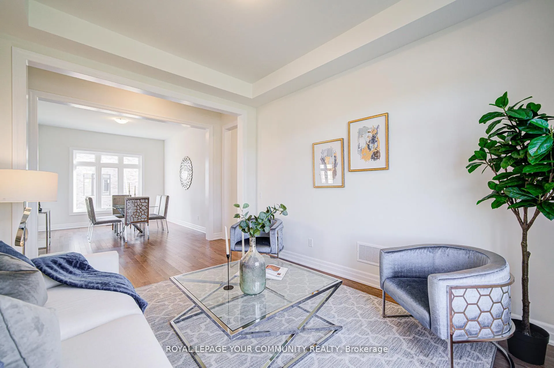 Photo 13 of 18 Shadyridge Street, King, King City — HOMEH