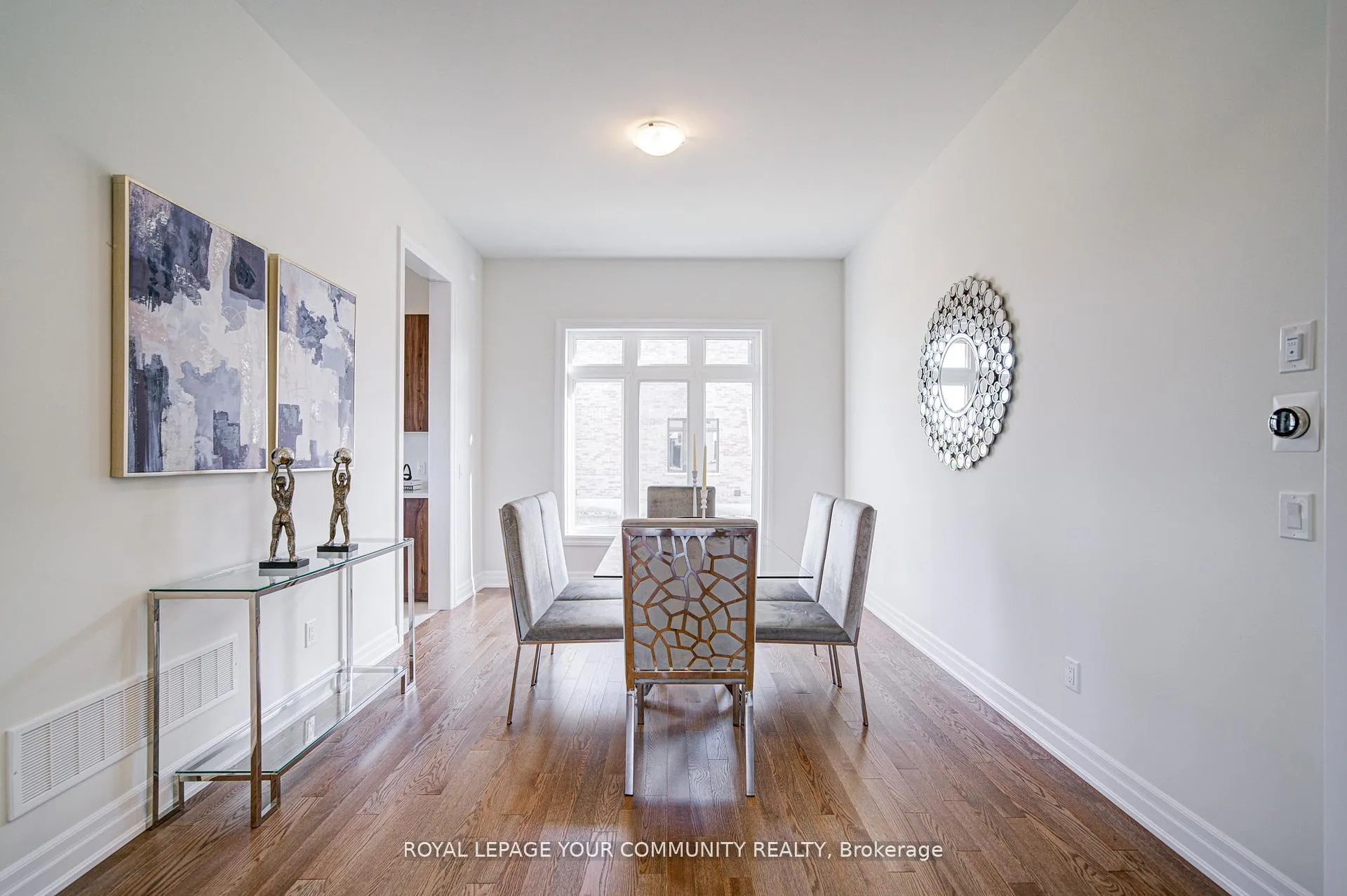 Photo 14 of 18 Shadyridge Street, King, King City — HOMEH