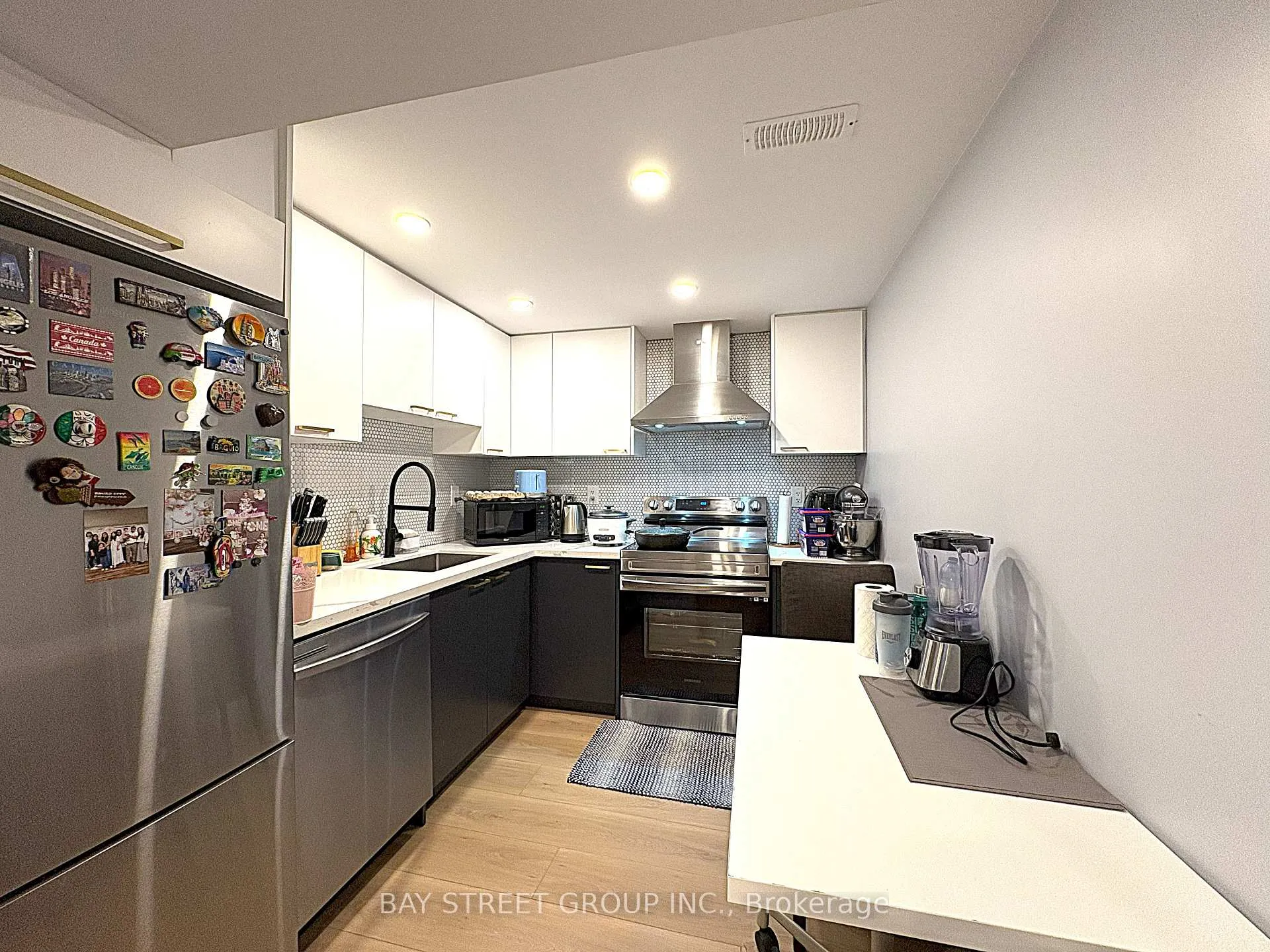 Photo 9 of 66 Leach Drive, Ajax, South East — HOMEH