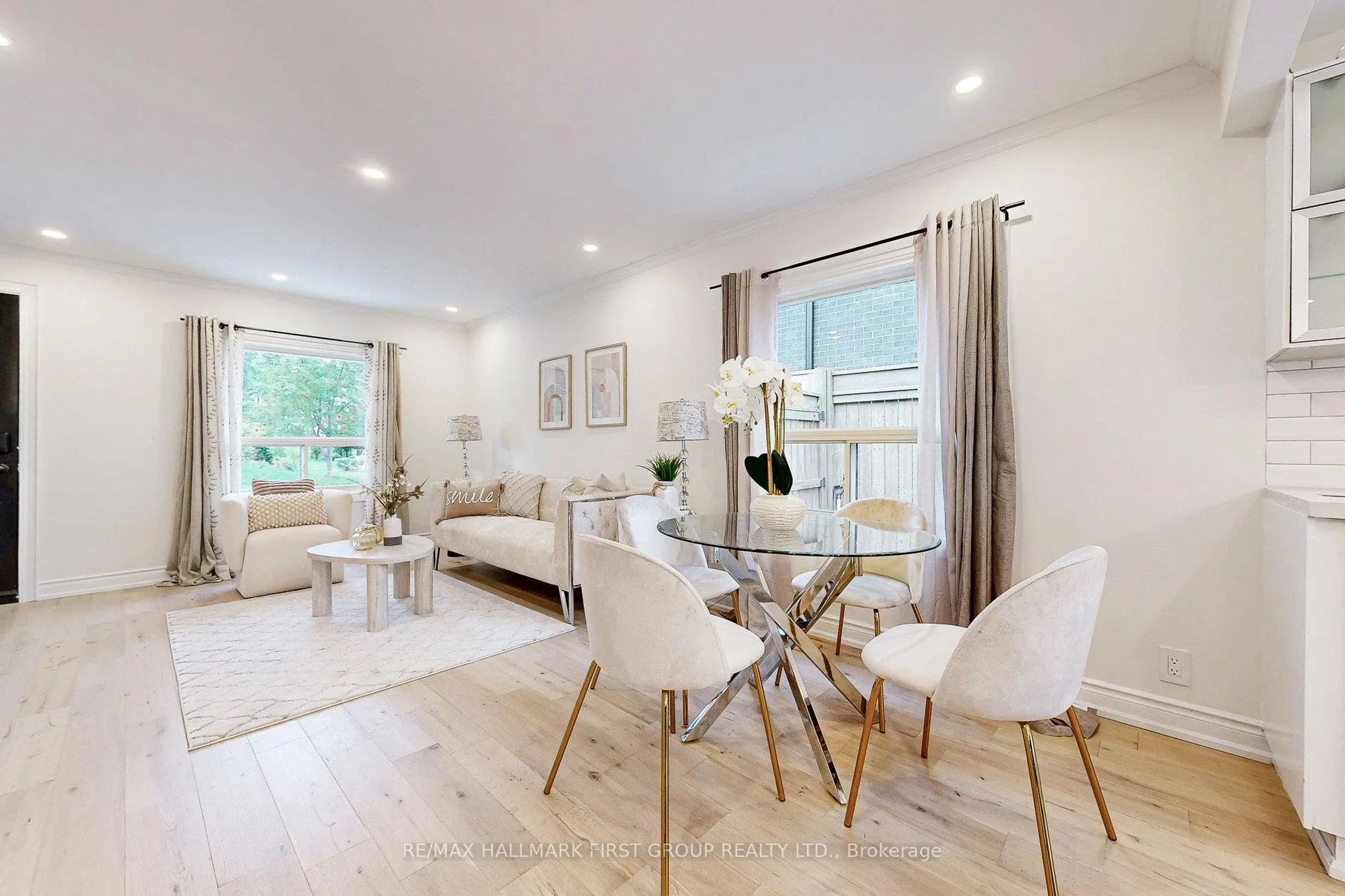 Photo 4 of 589 Marksbury Road, Pickering, West Shore — HOMEH
