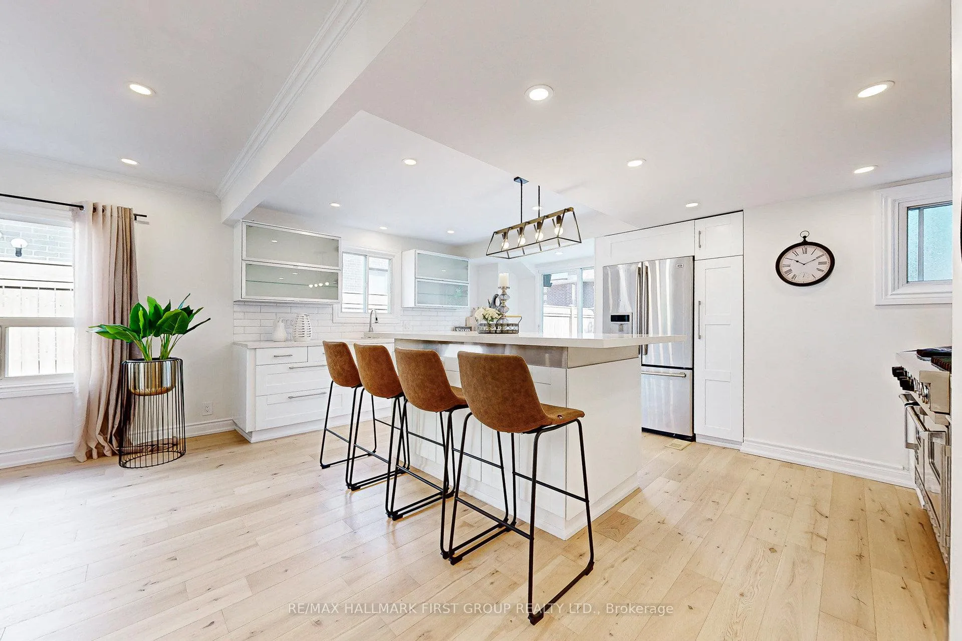 Photo 15 of 589 Marksbury Road, Pickering, West Shore — HOMEH